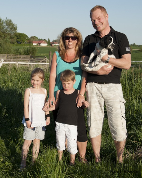 Mikale Malmgren med familj och C S Beretta´s Diamond Pigeon